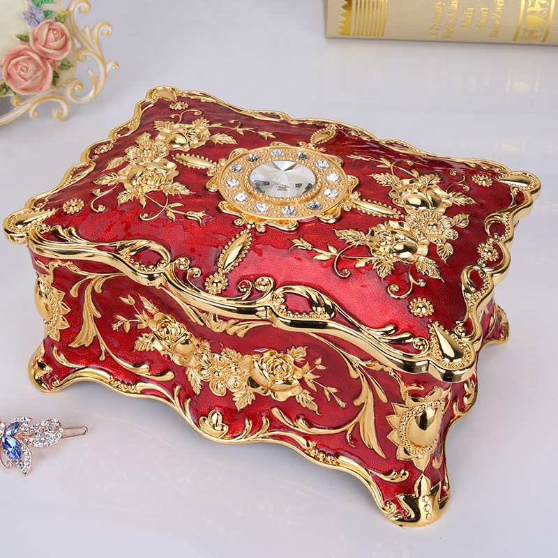 European-style creative retro jewelry box double-layer jewelry box high-grade metal princess metal jewelry ear pin storage box