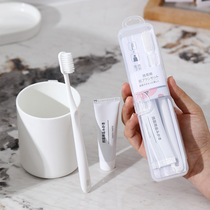 Foreign trade order Portable travel toothbrush and toothpaste set Travel hotel hotel business trip wash set for men and women two-piece set