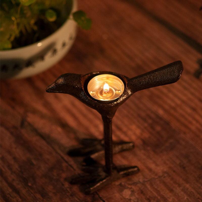 Retro cast iron flying bird candlestick decoration pendulum decorated tea table furnishing folk candlesticks art tea art candlestick tea ceremony tea ceremony