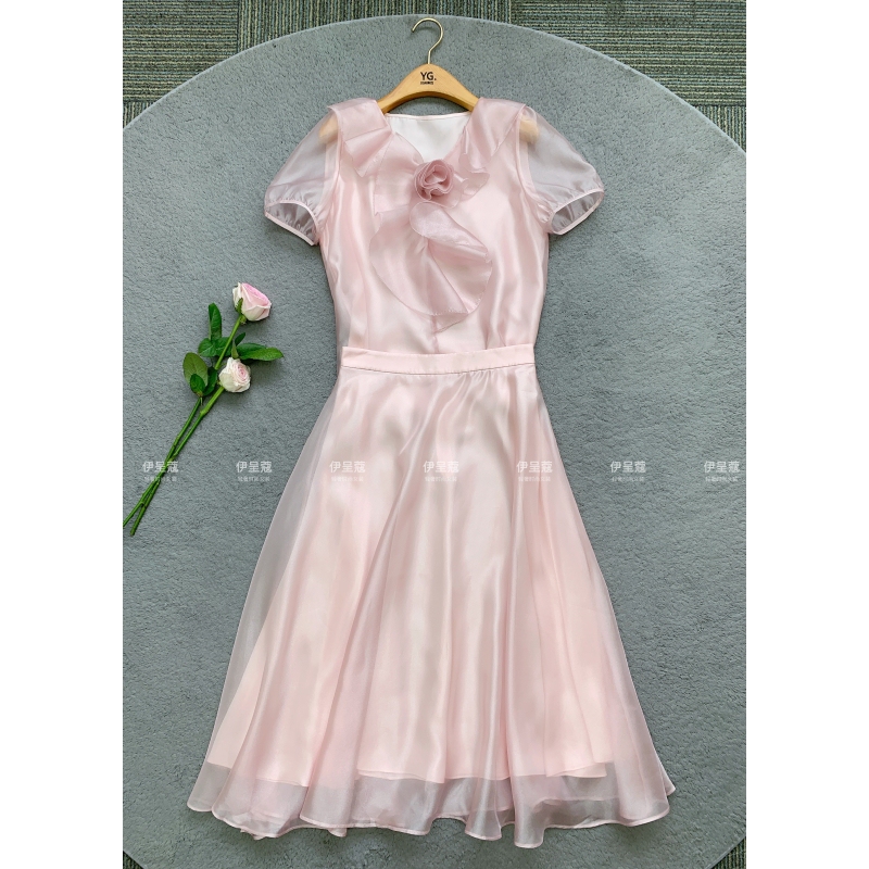 Domestic Top Brand 2026 Summer Romantic Pearlescent Pink Camellia Light and Airy Fairy-Like Set Lotus Leaf Top + Half Skirt