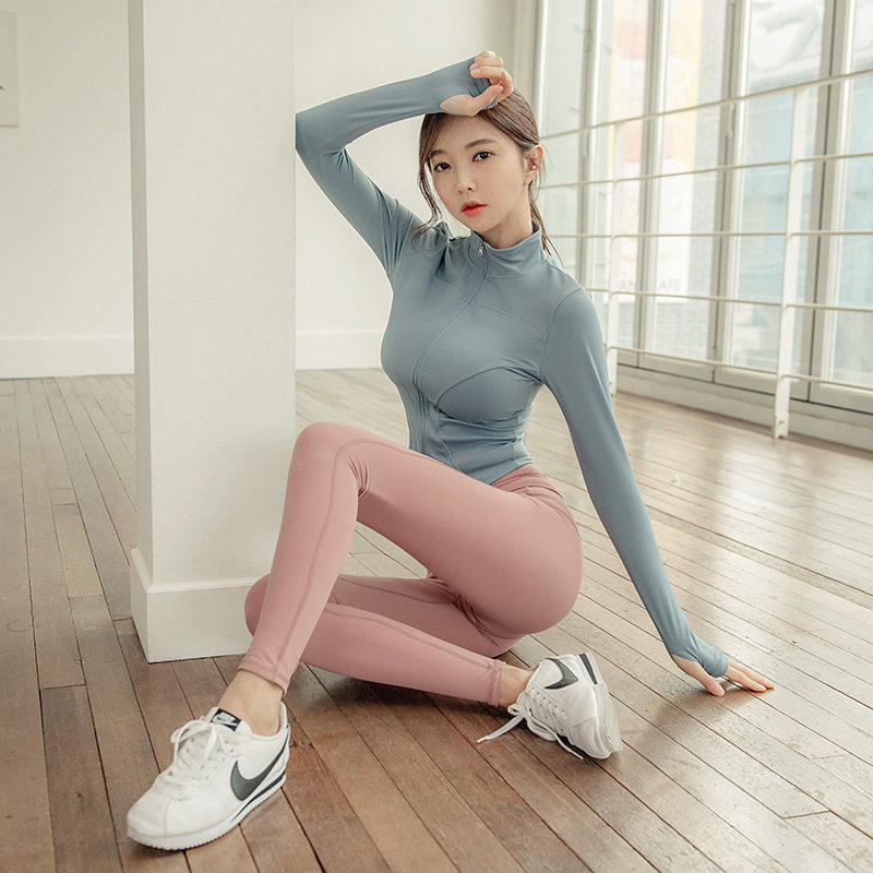 Yoga clothes 2022 Summer running Raced women Long sleeves Fitness Room Tight Fit Two Sets Sports Suit