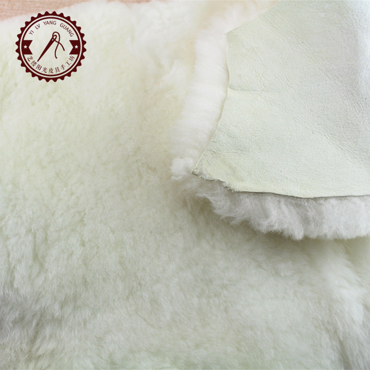 Wool scraps weigh pounds Large pieces of wool fur one-piece leather material turn fur diy wool fabric