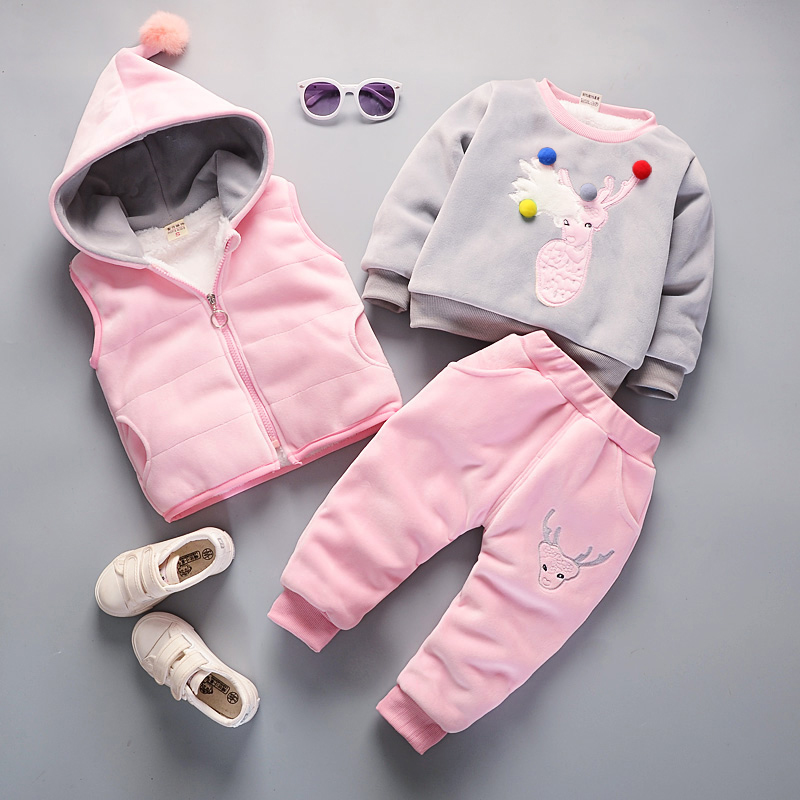 Bộ đồ cho bé gái mùa đông, trẻ sơ sinh, trẻ em cộng với nhung, áo khoác cotton dày, quần áo mùa đông, 0-2-3 tuổi, một nửa, ba bộ thủy triều quần jean bé gái