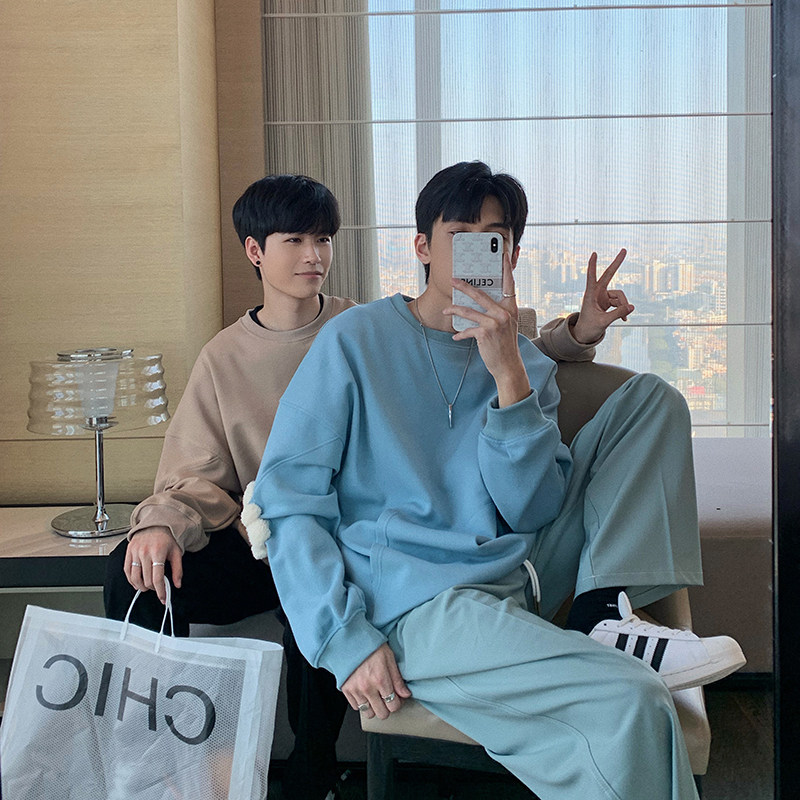 Hualun spring and autumn super hot bear couple sweater men's trendy ins round neck capless loose top 2021 spring