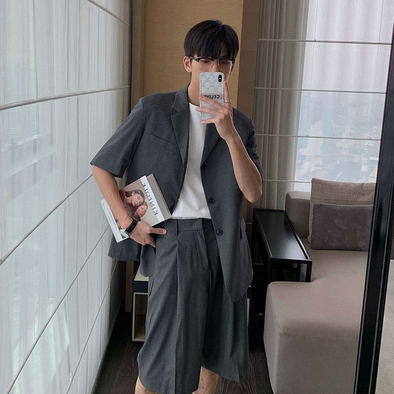 Hualun summer light familiar wind Korean style short-sleeved ruffian handsome suit suit 2021 casual suit jacket men's shorts