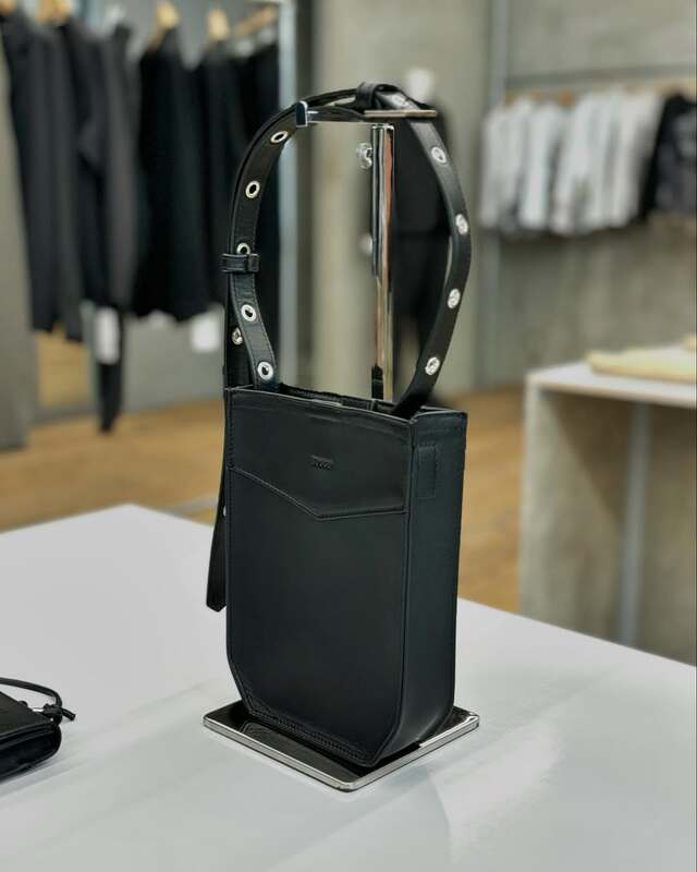 Japan 26Ss Italian Quality French Workwear Pocket Unique Shape Single Shoulder Crossbody Handbag②