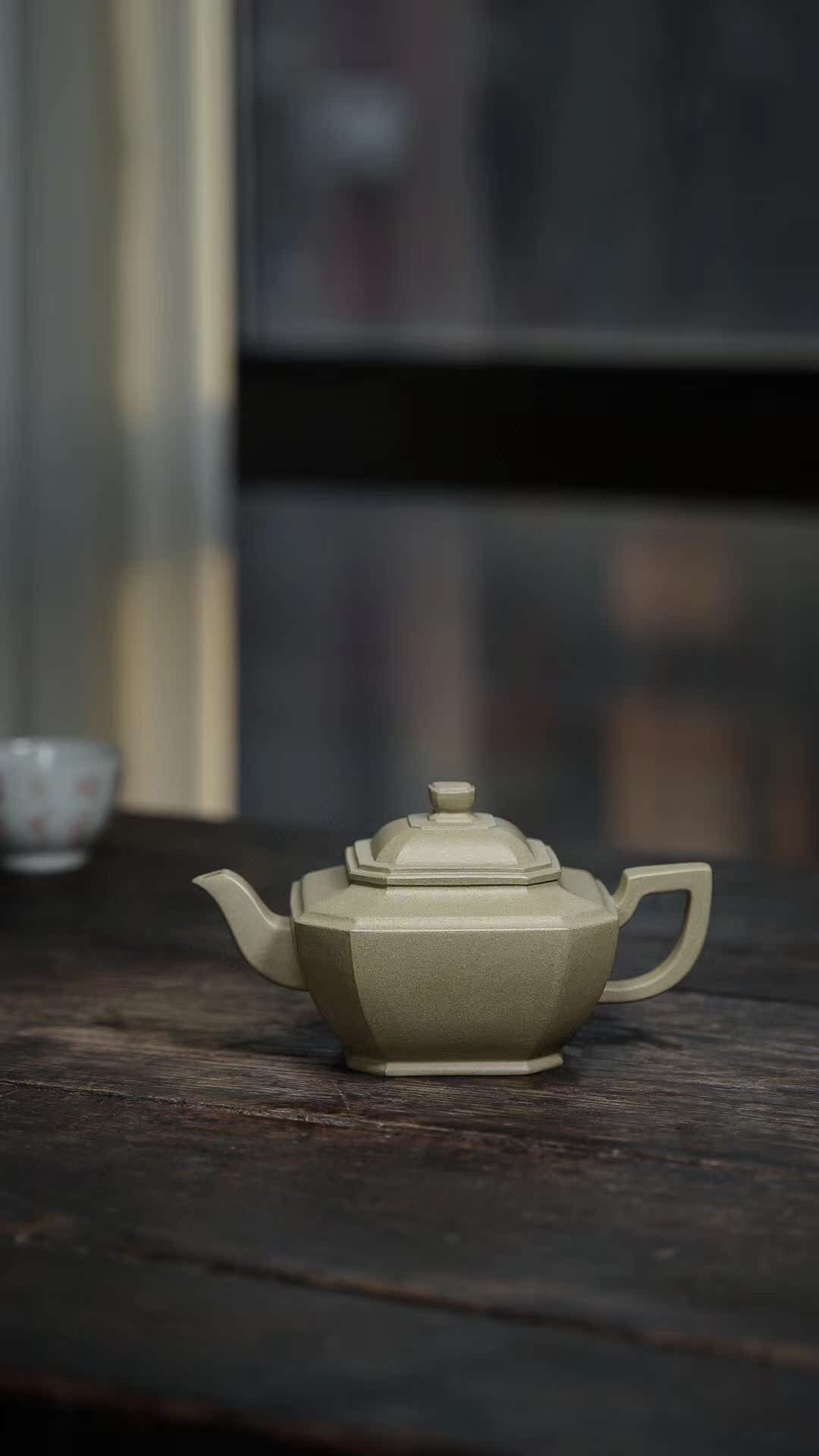 Bafang Hedou pot is made of high-quality green mud, raw ore purple sand material, capacity 240ml