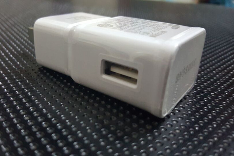 chargeur SAMSUNG pour téléphones SAMSUNG SAMSUNG - Ref 1290951 Image 35