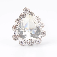 Сердце белый бриллиант