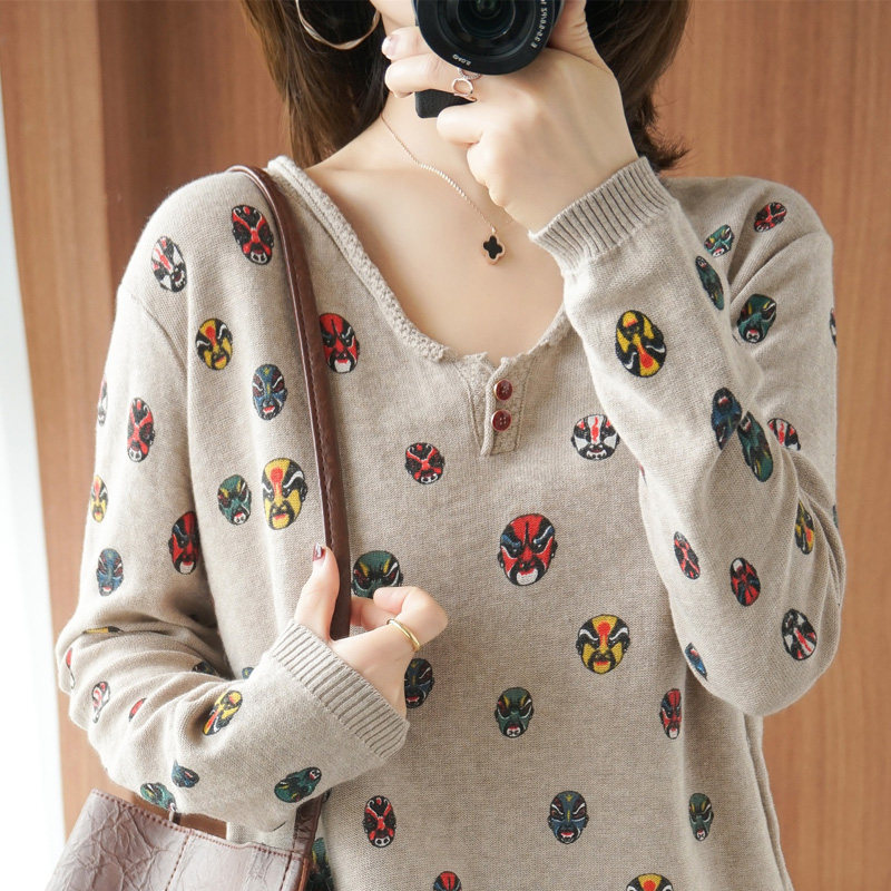 I fear the eye and love ~ V collar sweater 2022 Spring and Autumn new loose knitting retro - blouse sweater