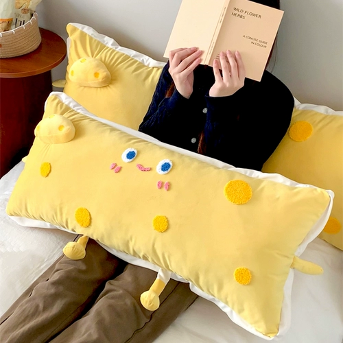 Сыр «сыр -это сила» -это артефакт с длинной подушкой на подушке на подушке с длинной квадратной подушкой и спящей подушкой