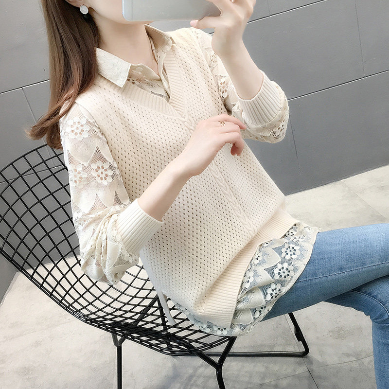 Spring lady's new really two-piece sweater 2022 overfire wearing a knitted sweatshirt and a slouzy undershirt