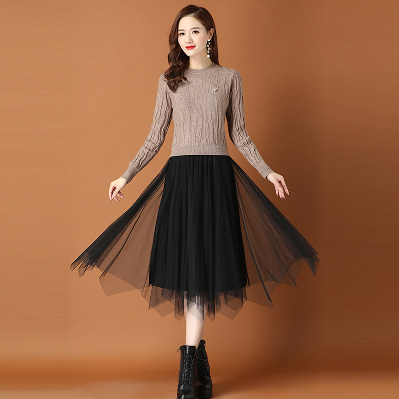 Wool sweater dress 2021 autumn new sweater dress with coat round neck slim-fit long version knitted dress