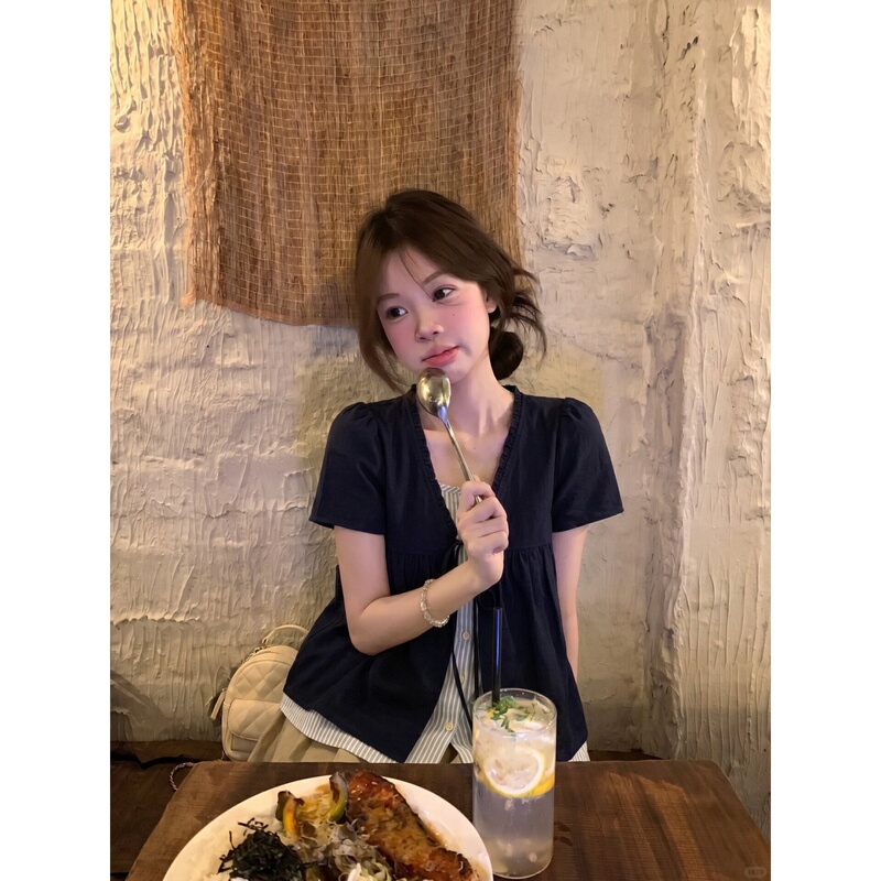 French-Style V-Neck Ruffled Tie Short-Sleeve Shirt for Women, Summer Striped Faux Two-Piece Shirt, Loose Design Top