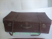 The old objects real old suitcase suitcase in the 50s is a large pressure corner box for the decoration of props