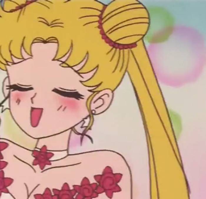 Beautiful girl's home, the old beauty, the new product, the little cute, don't have to pout to block the oil and sugar, keep the beautiful transparent red single