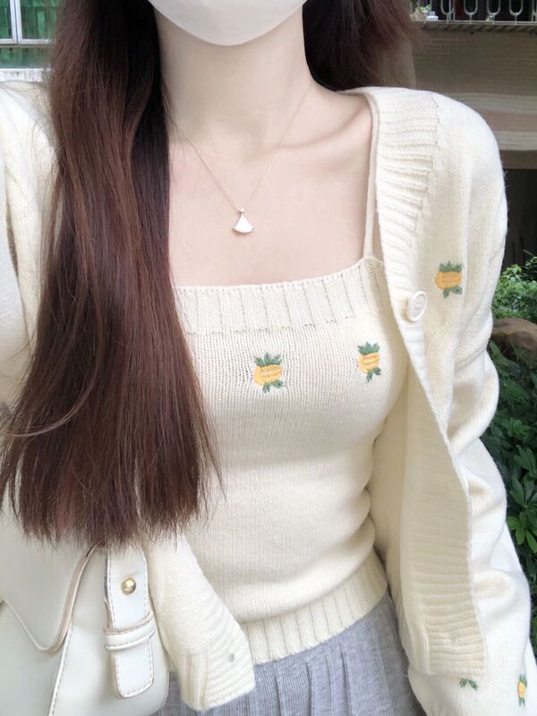 Gentle Style Knitted Sweater for Women 2026 Spring and Autumn Korean Style Sweet Short Cardigan with Camisole Two-Piece Set