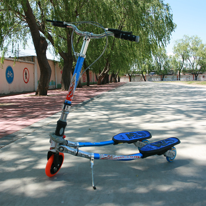 Xin Orin Scooter Frog Style Car Chase Wind Bird Three-wheeled Skateboard Car Dragon Wagon Rocking Car Children Adult Folding Car