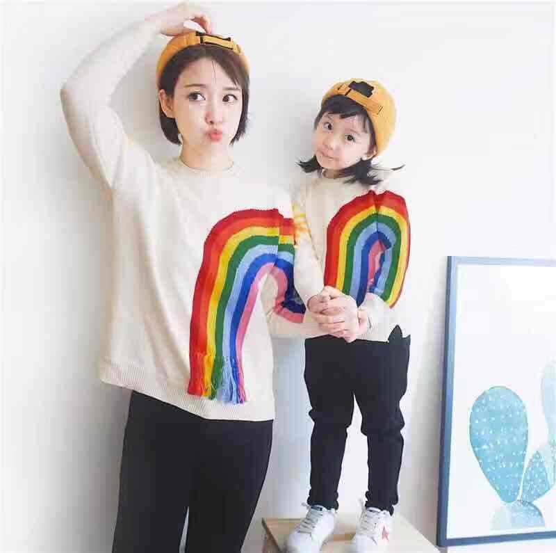 Qiao Baojia autumn and winter new products boys and girls sun rainbow pattern parent-child sweater mother and child mother and daughter knitting