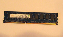 Hynix HMT112U7TFR8C-H9 1GB 1RX8 1RX8 PC3-10600E-9-10-D0 ECC memory modules