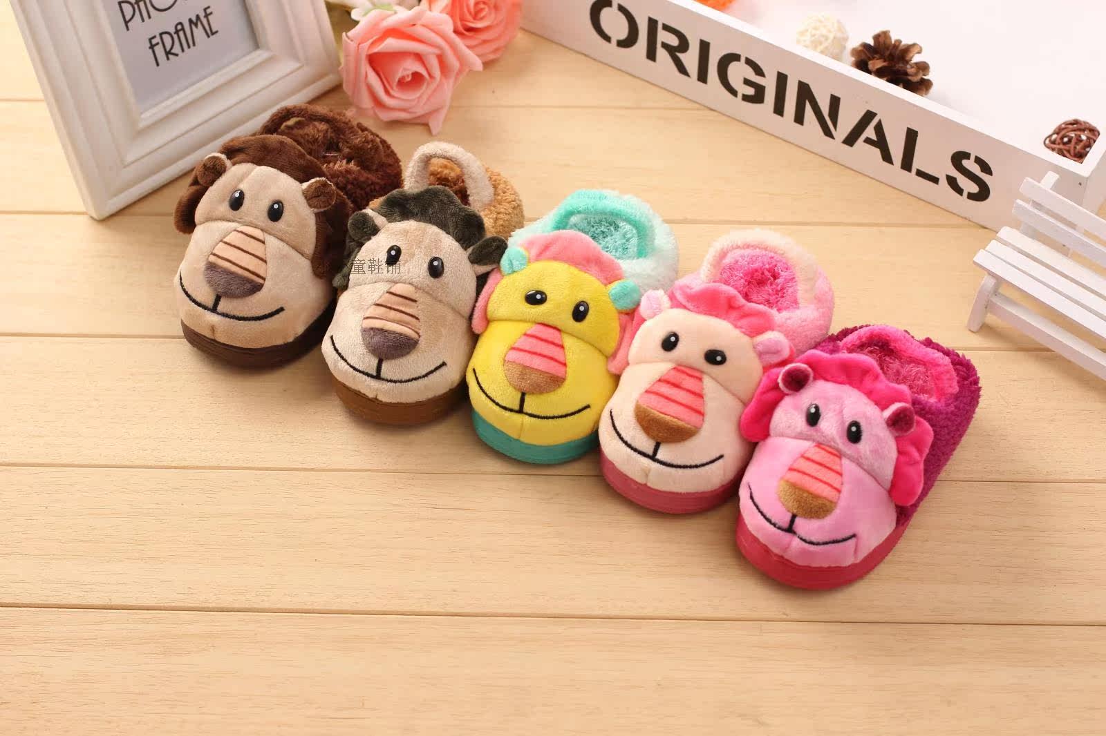 Pantoufles enfants en suède pour hiver - semelle caoutchouc - Ref 1010583 Image 10