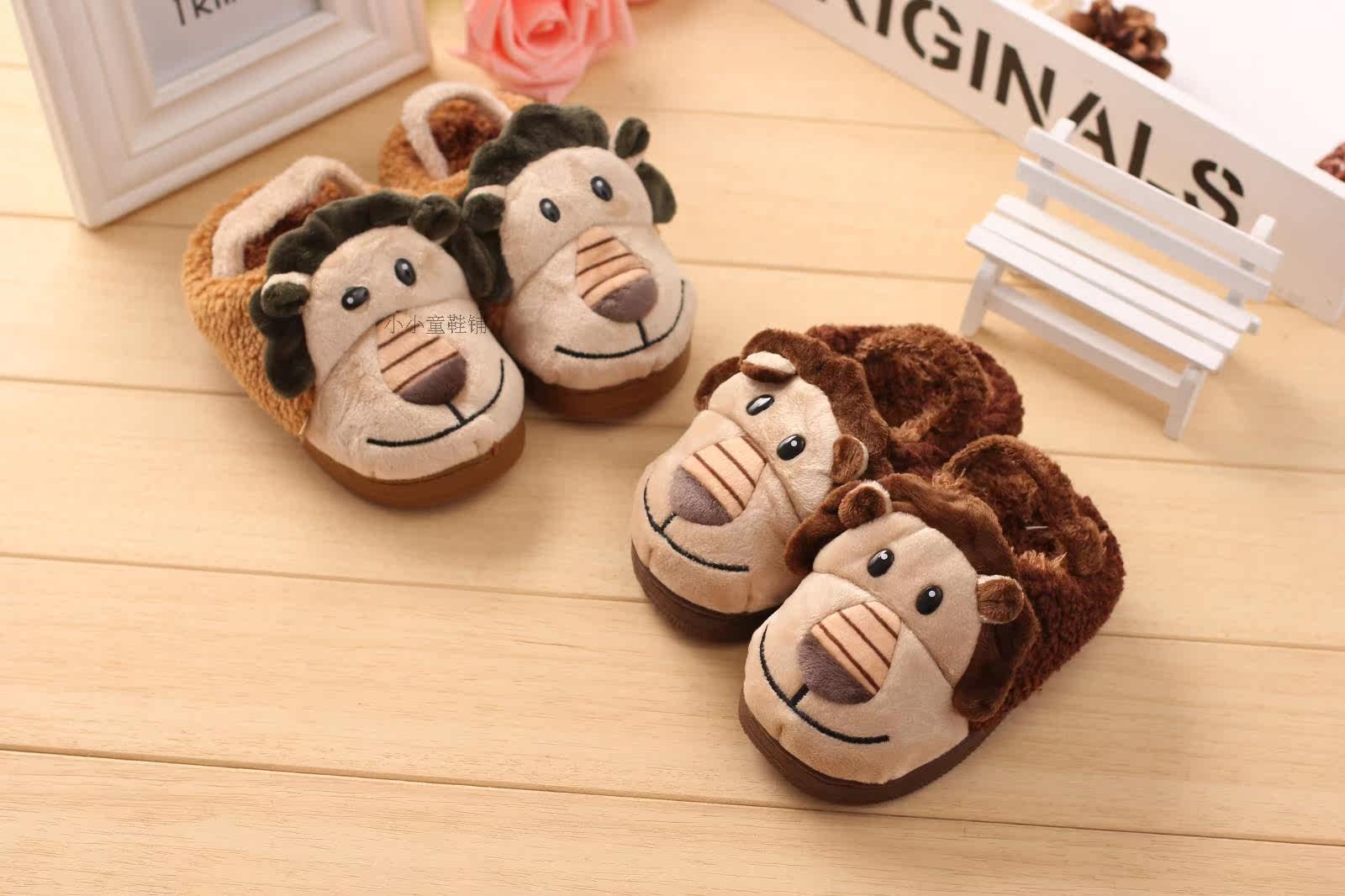 Pantoufles enfants en suède pour hiver - semelle caoutchouc - Ref 1010583 Image 13