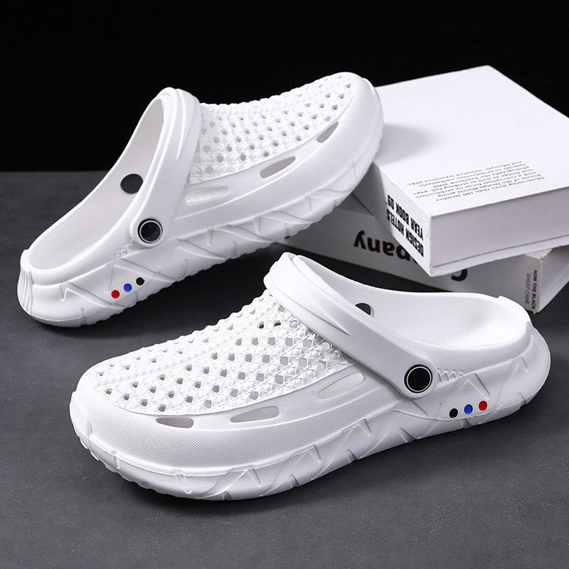 Hole shoes men's 2022 summer new anti-skid outdoor wear-resistant soft bottom beach thick bottom dual-use Baotou slippers men