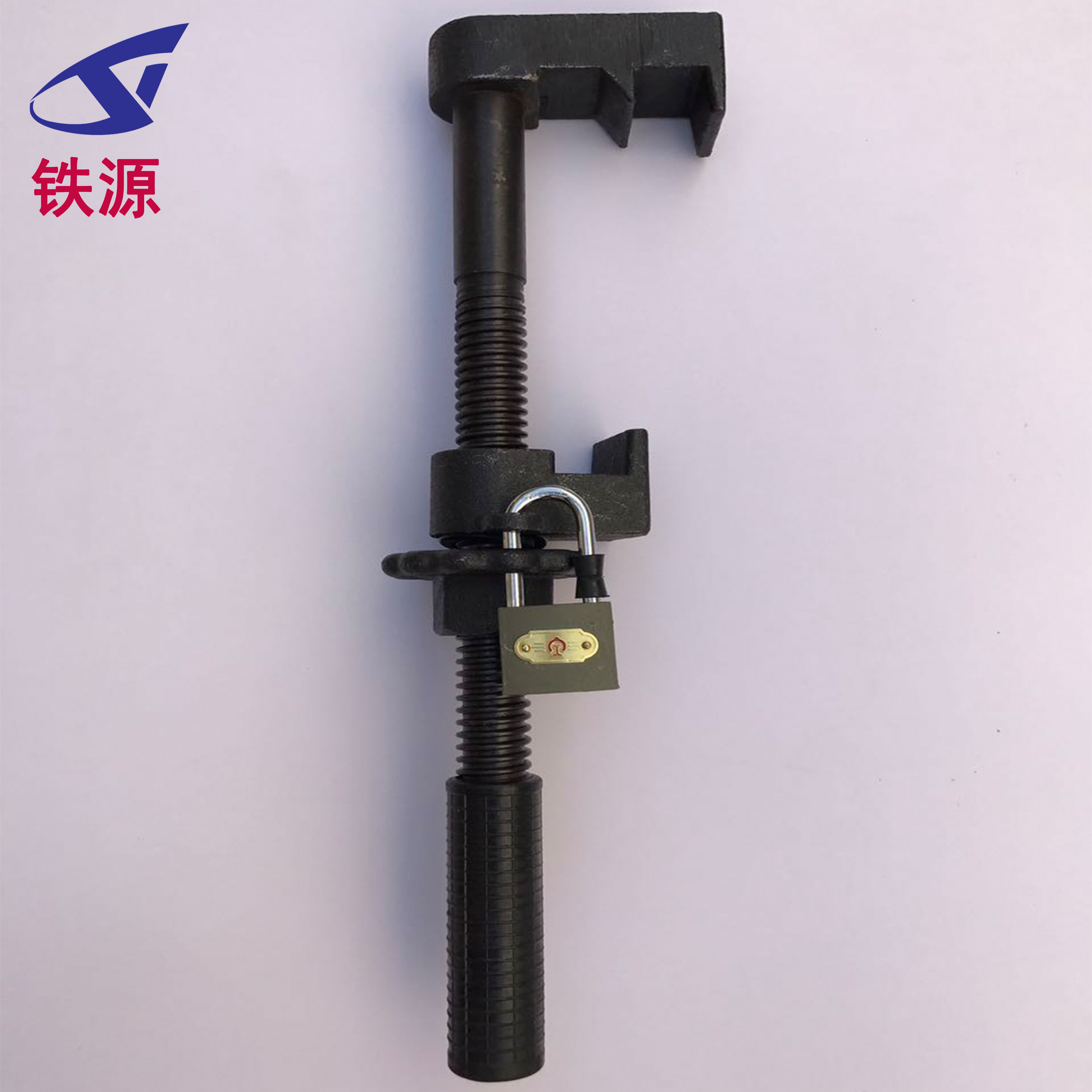 Hook locker, close-fitting hook locker, repelling hook locker, high-speed rail hook locker