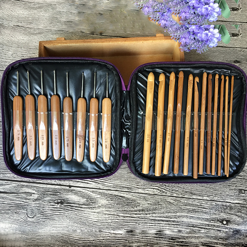 Bamboo handle stainless steel crochet tool set metal head hand knitted sweater wool crochet smooth wood crochet