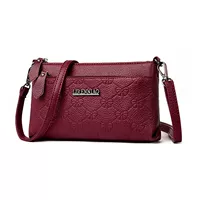 Румяна (с помощью ручной комнаты Bunter+) собирает заказ и дает небольшую сумку для карты