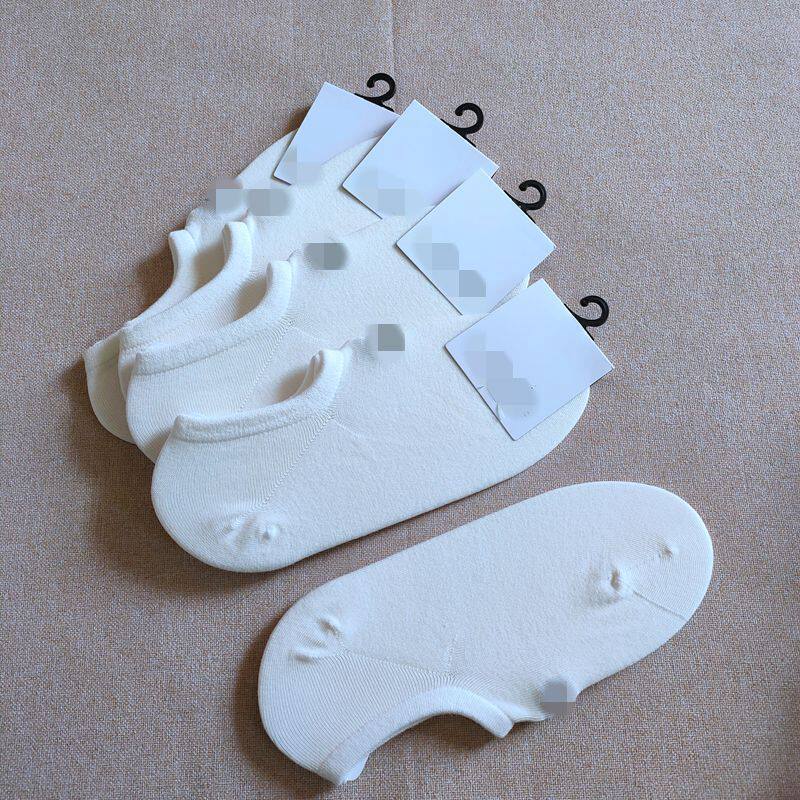 Several pairs of foreign trade ~ tailsheet ladies invisible socks white boneless seams embroidery female stealth socks