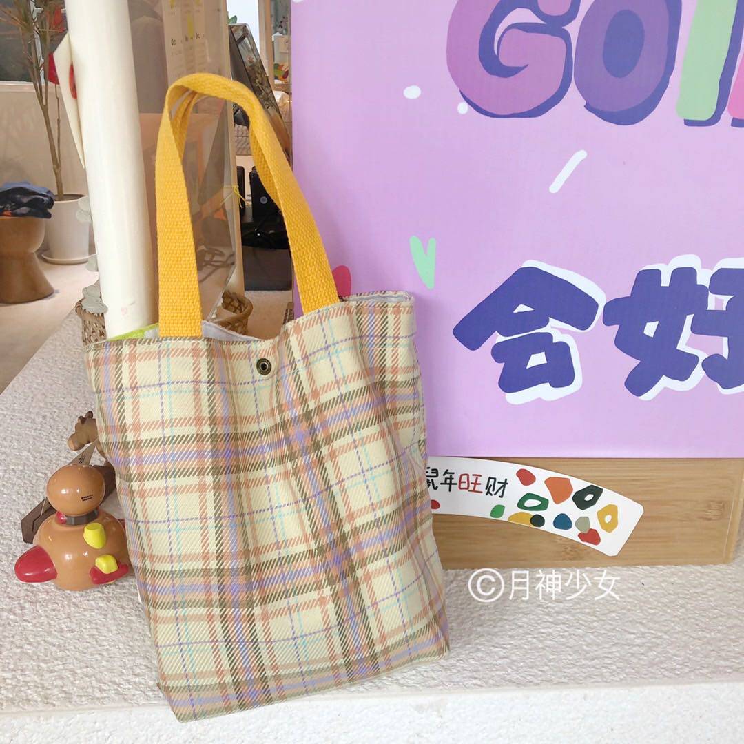 Homemade small crowdsourced gentle color mini grimmy hand grab bag phone bag chic cute teenage girl mini cloth bag