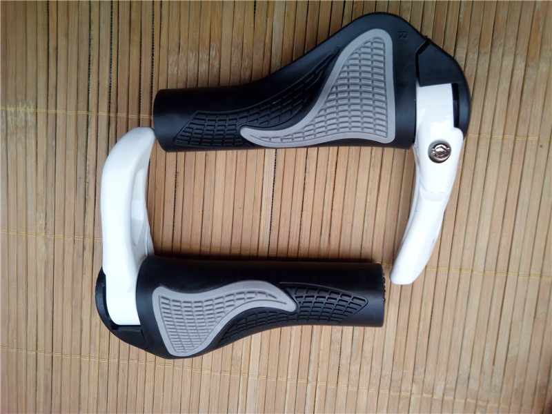 Poignées de vélo - Ref 2338945 Image 9