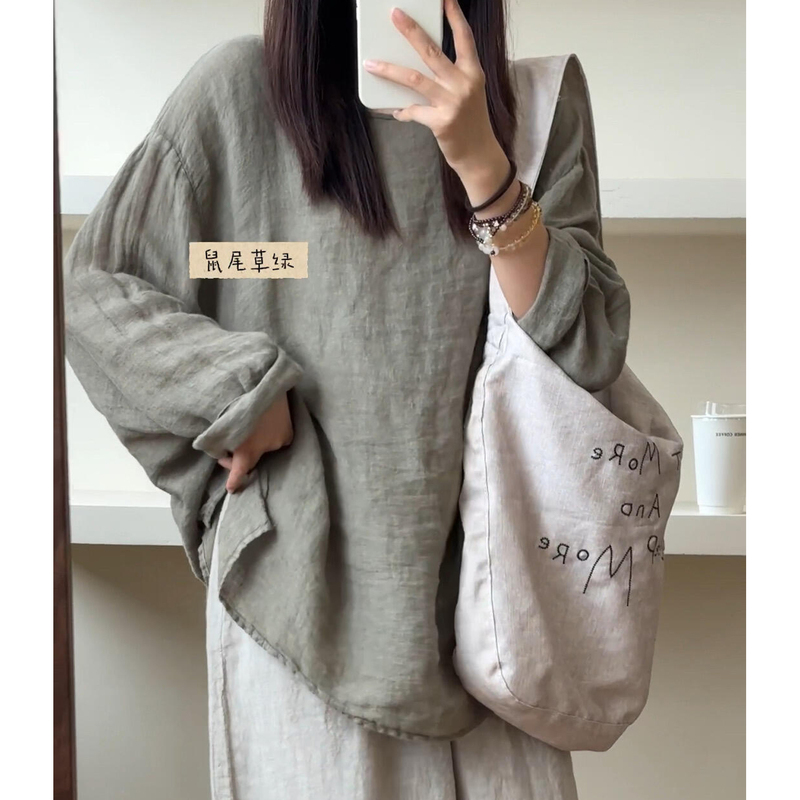 Huxiazi Recommends! Sage Green Pleated Linen Blouse with a Round Neck, Loose Fit, Large Size, Rollable Sleeves, Sun Protection, Long Sleeves Huxiazi Recommends! Sage Green Pleated Linen Blouse with a Round Neck, Loose Fit, Large Size, Rollable Sleeves, Sun Protection, Long Sleeves