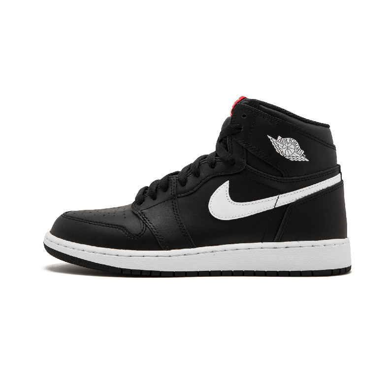 Jordan 3 retro black cement. Nike air jordan 1 retro high og bg black/white. Air jordan 1. Air jordan og black. Air jordan og black.