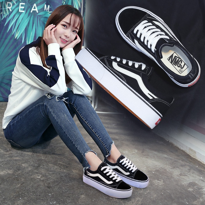 Spring Genuine Canvas Shoes for Women, Thick-Soled Sneakers, Low-Top Breathable Casual Shoes, Hong Kong Style Classic Cloth Shoes, Versatile Trendy Shoes