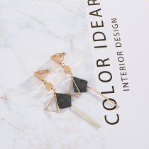 Korean temperament long geometric triangle shell earrings face thin earrings Joker ear clip No earring ear jewelry female