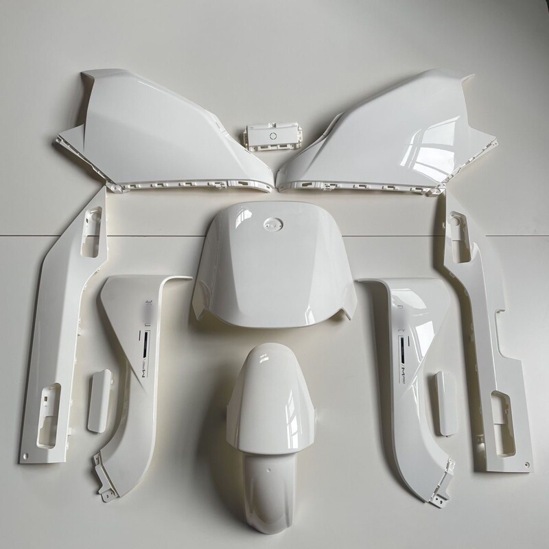 Original M395Cmax Full Set of Original Vehicle Shell Electric Motorcycle Shell Accessories Modified Pearl White Color Painted Parts