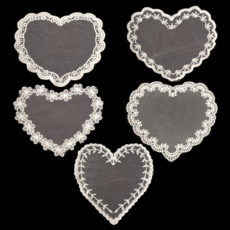 Mesh Embroidery Lace Coaster with Heart Pocket, Milk Silk Embroidery, Water-Soluble Hollow Heart-Shaped DIY Mesh Embroidery Lace Coaster with Heart Pocket, Milk Silk Embroidery, Water-Soluble Hollow Heart-Shaped DIY