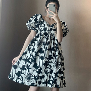 . 2020 Summer New Black and White bướm Vintage ăn mặc của phụ nữ Bubble Linen ngắn tay V-cổ váy