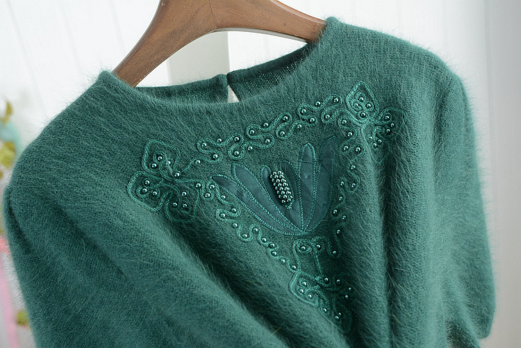 Sweet and Elegant Japanese-Style Angora Long Rabbit Fur Mink Velvet Green Pullover Short-Sleeve Sweater with Beading on the Chest for Women