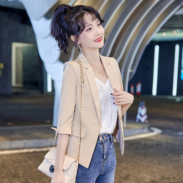 Three-quarter sleeve apricot small suit jacket women's summer thin section 2022 new slim short section casual small suit