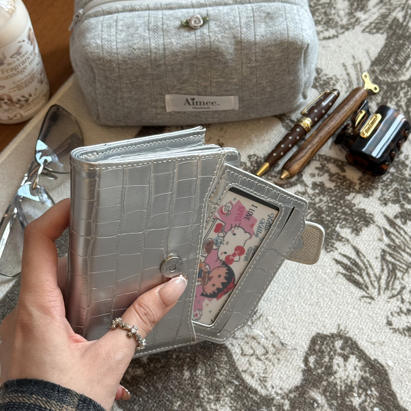 Crocodile Pattern Multi-Card Slot Passport Holder Short Wallet for Women, Multifunctional Card Holder, Simple Driver's License Zipper Coin Purse Crocodile Pattern Multi-Card Slot Passport Holder Short Wallet for Women, Multifunctional Card Holder, Simple Driver's License Zipper Coin Purse