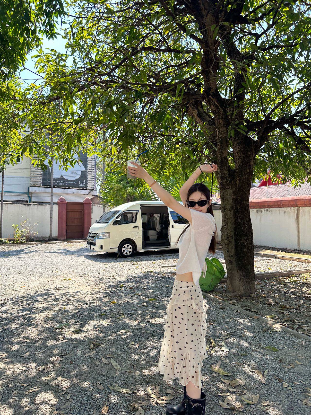 В наличии oker оригинальная юбка в горошек с оборками A-силуэт из тенсела корейский стиль 26 новая модель A755