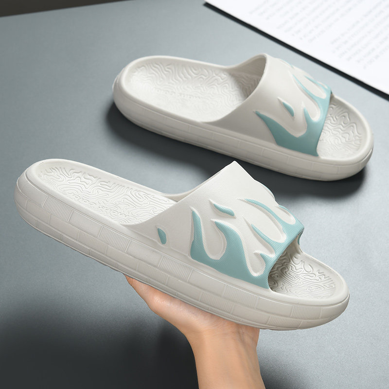 Thick-soled slippers men's outer wear 2022 new summer non-slip couples stepping on shit feeling casual beach outdoor men's sandals