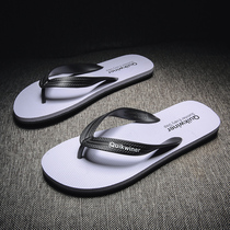 Flip-flops mens trend 2020 new fashion outside wear personality trend slippers mens non-slip outdoor clip-foot beach shoes