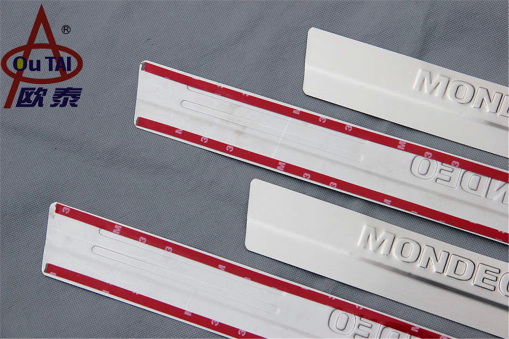 Outehedi is suitable for Ford's old Mondeo threshold bar 01-12 winning welcome pedal modified interior