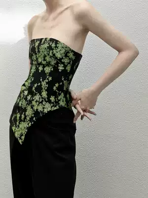 SiON Qingtian xuicici original design classical outer wear chest dark embroidery slim sexy hot girl strapless strap