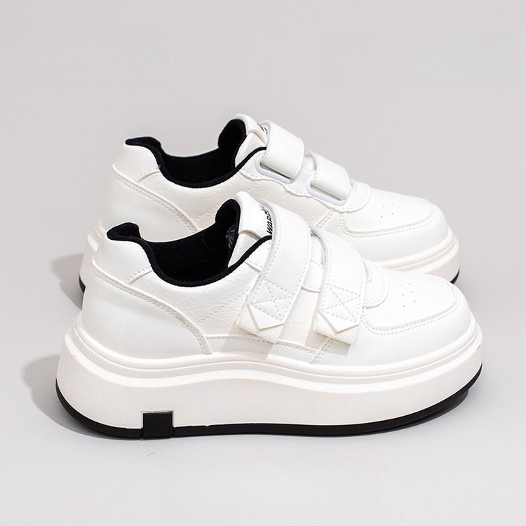 Women's White Slip-On Shoes That Don'T Require Tying Shoelaces, Women's No-Lace Sneakers with Adhesive Panels, Women's Laceless Shoes