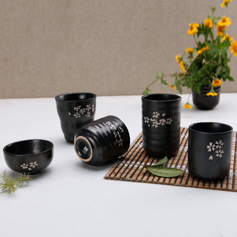Three ceramic Japanese cherry blossom put stoneware keller cup and wind restoring ancient ways is the glass bowl soup swallowed a small cup of tea set